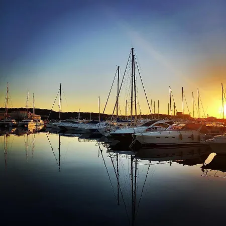 Il Glicine アパート ヴィッラシミーウス